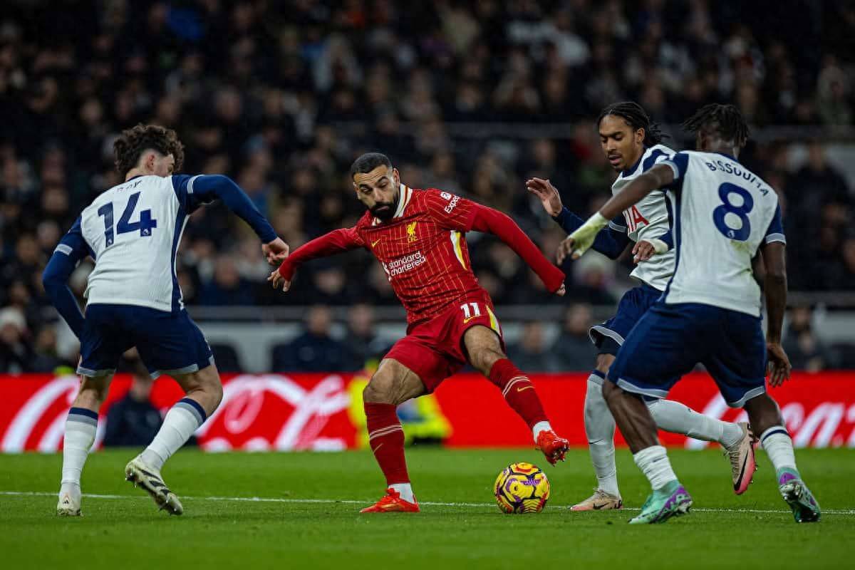 开云-萨拉赫在瑞士队比赛中比赛局势复杂，战术调整引发热议！的简单介绍-开云