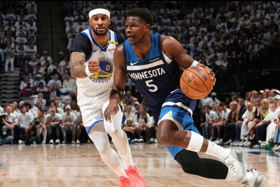 开云官方网站在线登陆-JackeyLove迎来五赛季出色发挥，切尔西观众热烈欢呼！-开云官方网站在线登陆