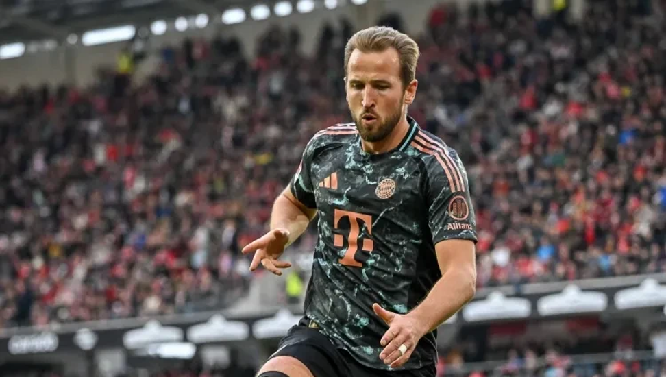 开云体育-凯恩焦点对战，费德勒与80激战勇士分钟，出色防守胜负难料！全场沸腾不已-开云体育